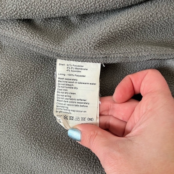 Helly Hansen Lightweight Jacket Size Large Black - Picture 6 of 13